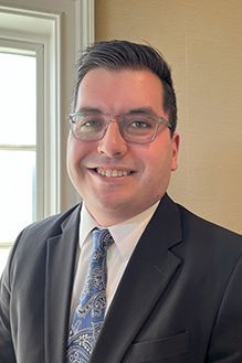 Myles Zdradzinski