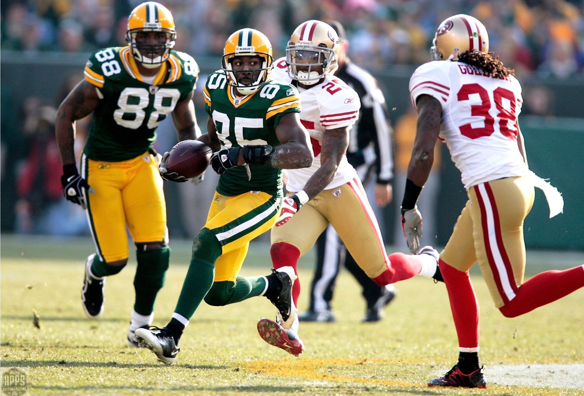 Sports Photography with Award-winning Sports Photographer Steve Apps. image