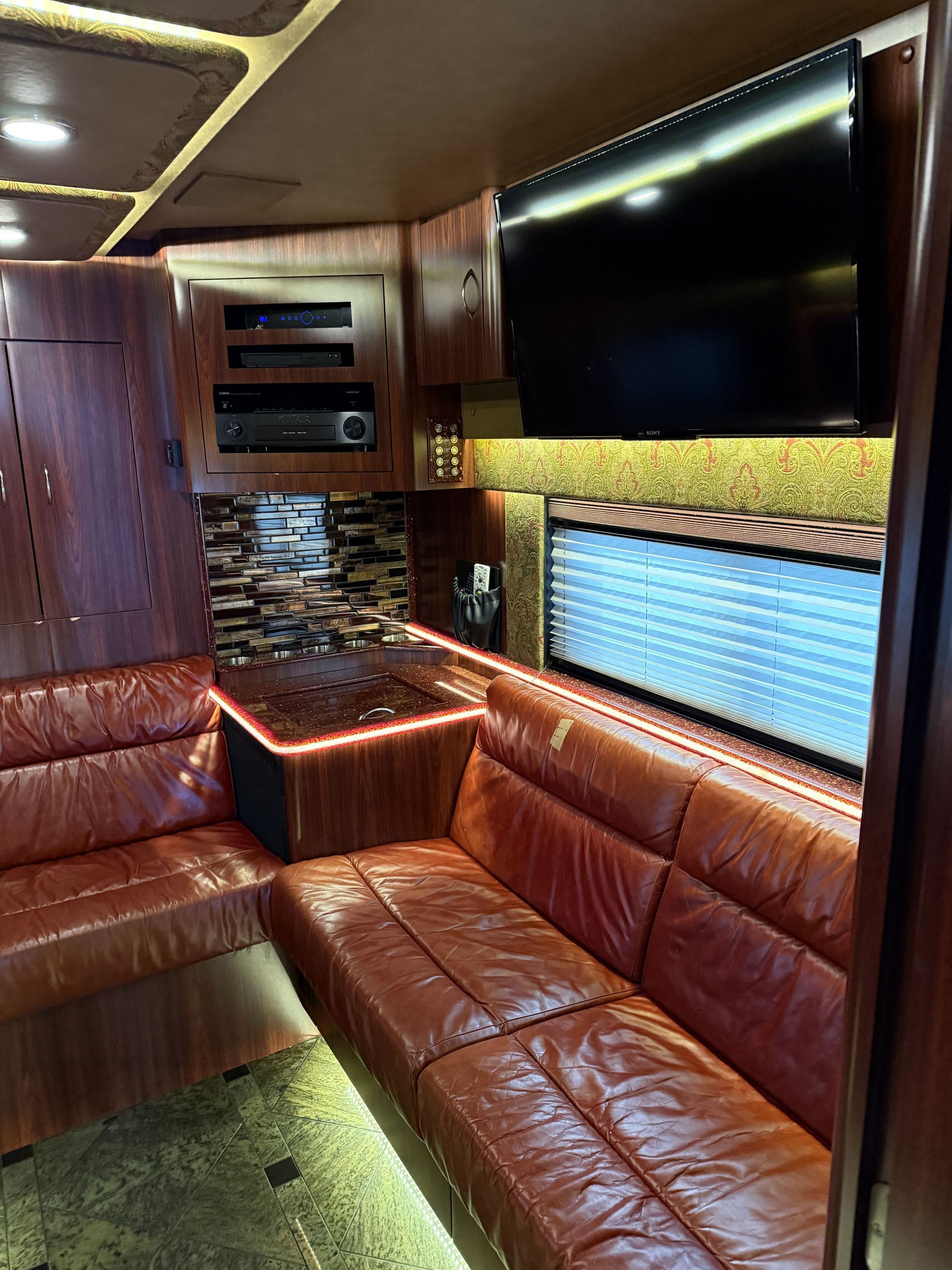 Luxury Group RV Charter Montevallo AL