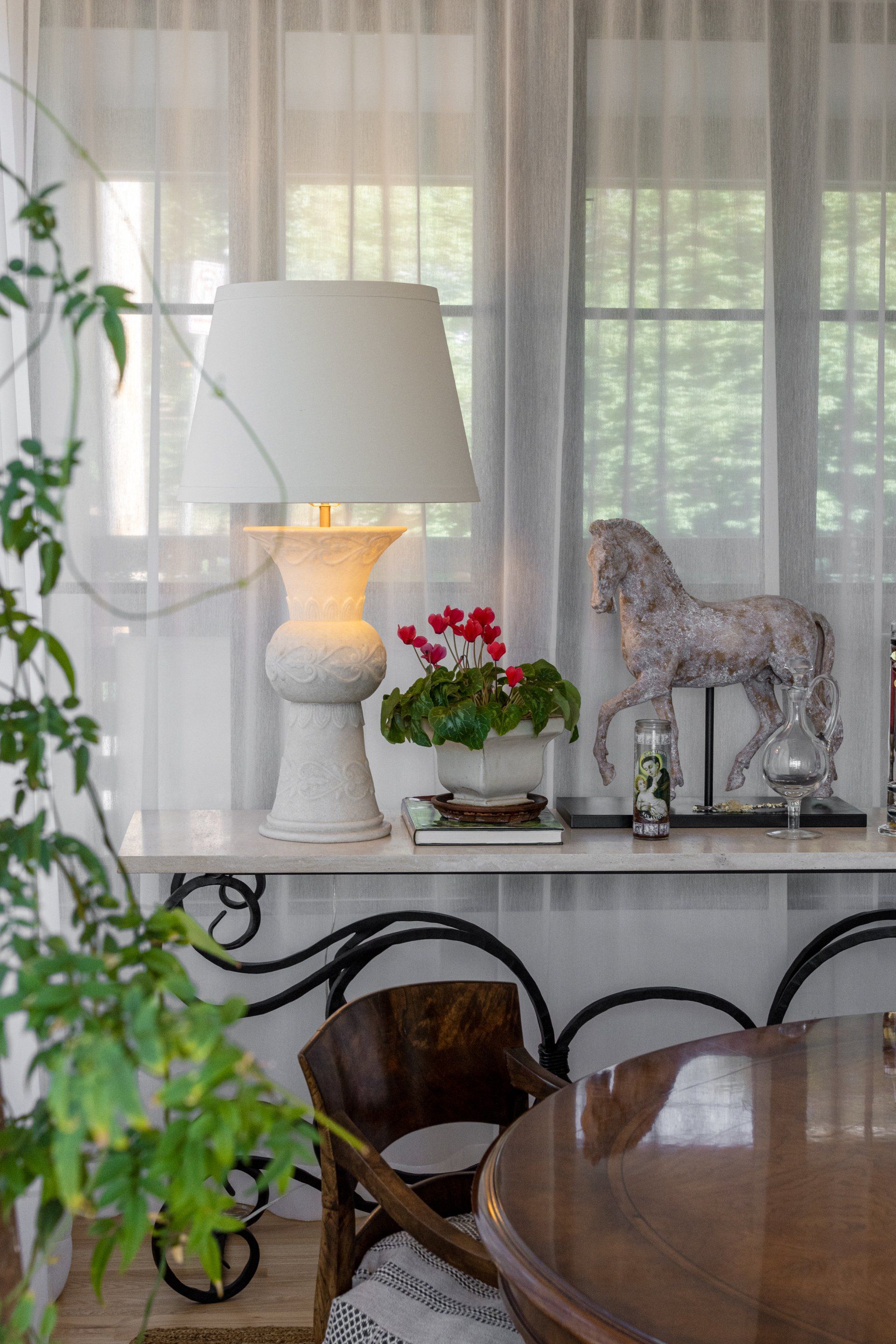 Clean and modern interior design in Pennsylvania