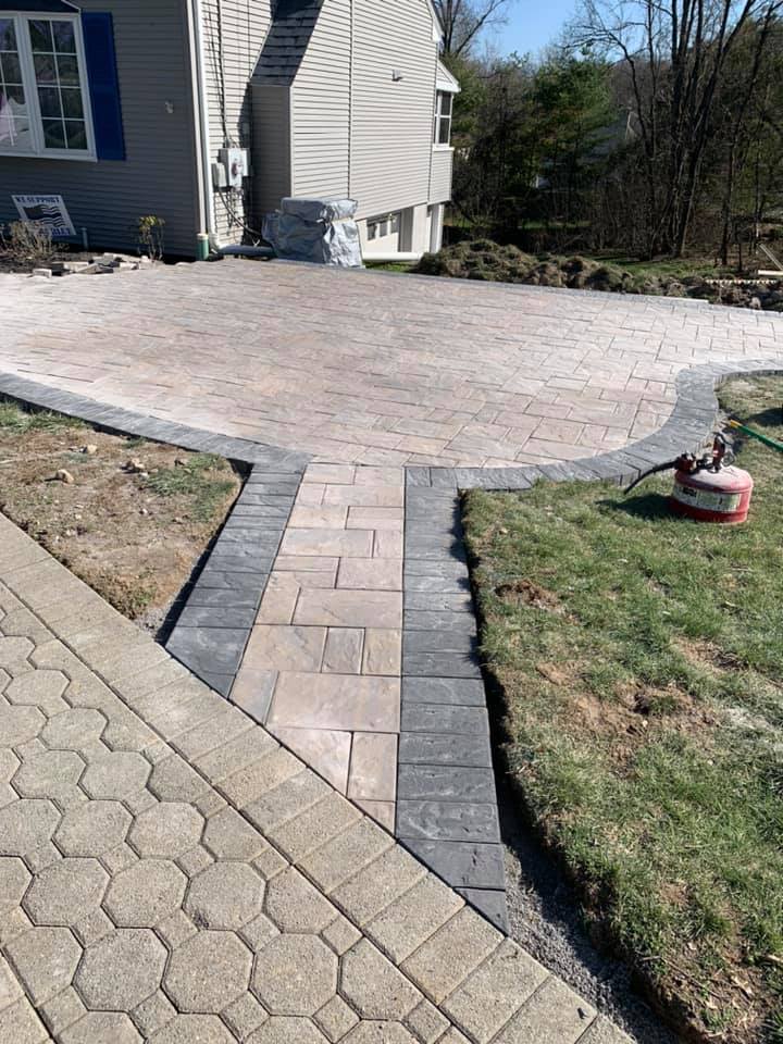 Patio Walkway — Hudson Valley — G & R Masonry
