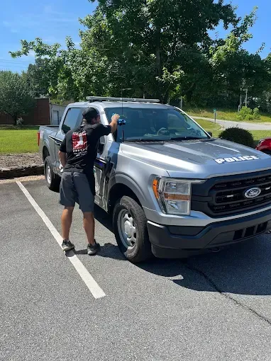 Ford windshield replacement in Mount Airy, NC Ford windshield replacement in Mount Airy, NC