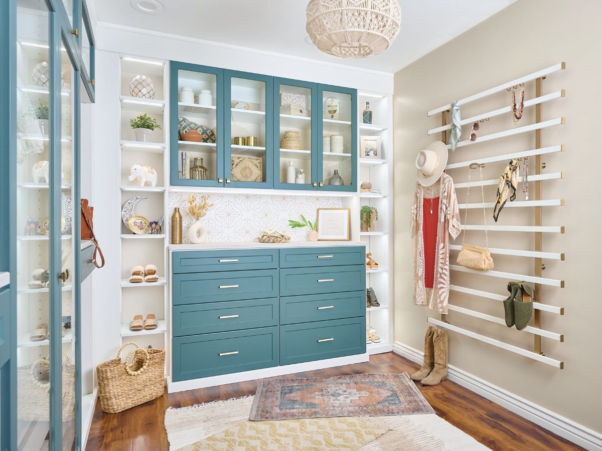 Langley, BC Custom Closet Systems, Design & Installation