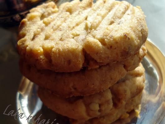 Honey-walnut cookies