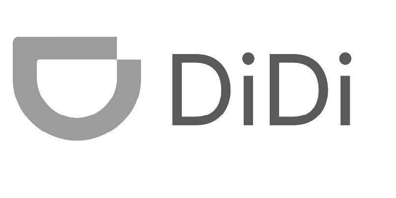 Logotipo de DiDi gris con forma de escudo y el texto 