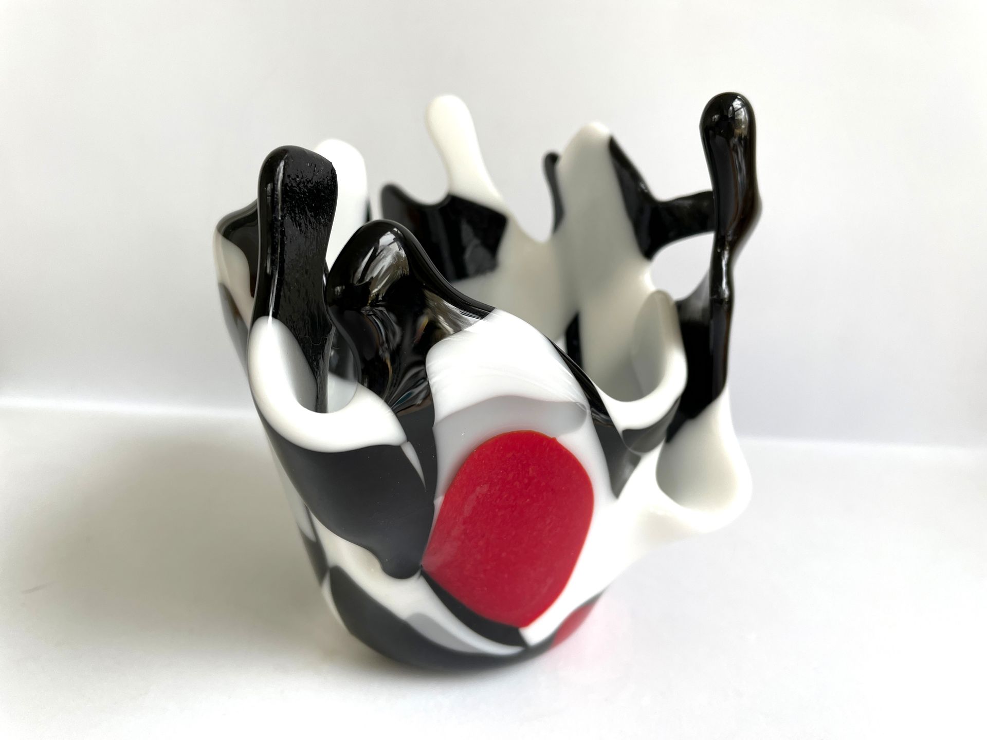 Bovine Style Black White Red Glass Candle Holder