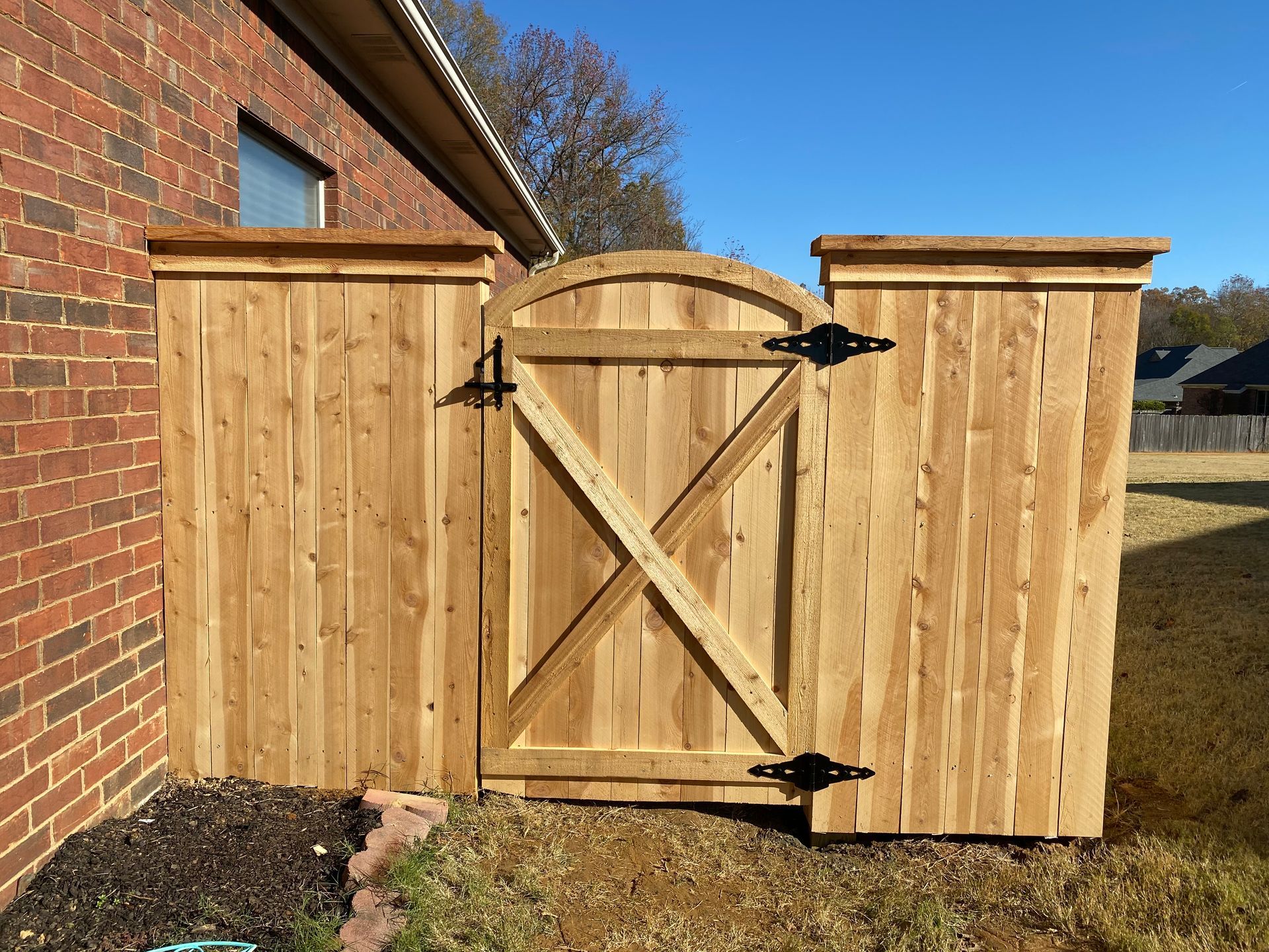 6 foot picture frame with cedar cap and fascia