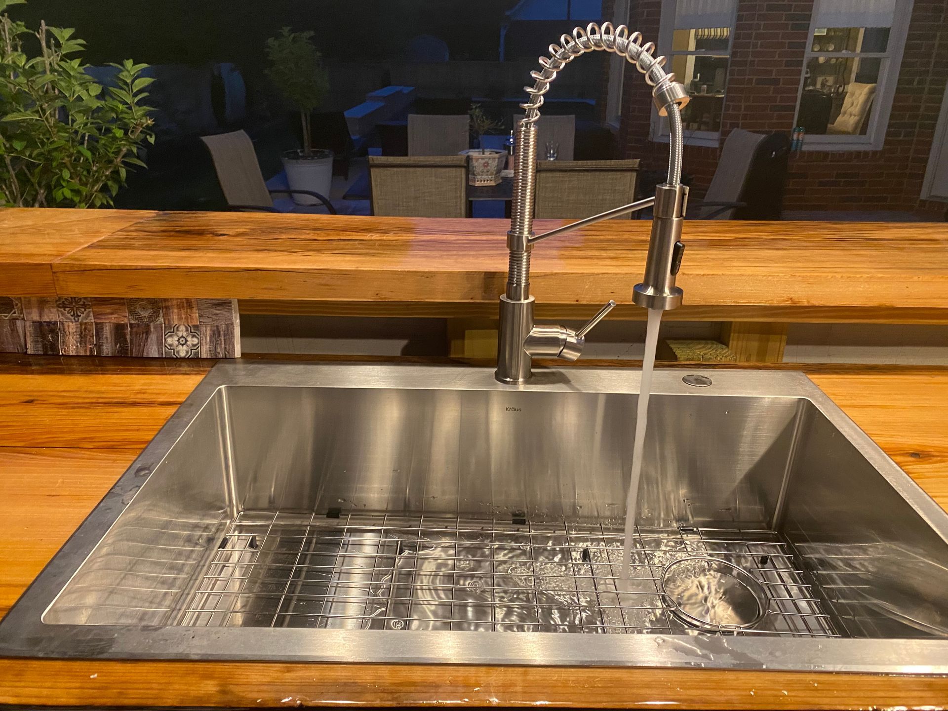 Epoxy resin bar top