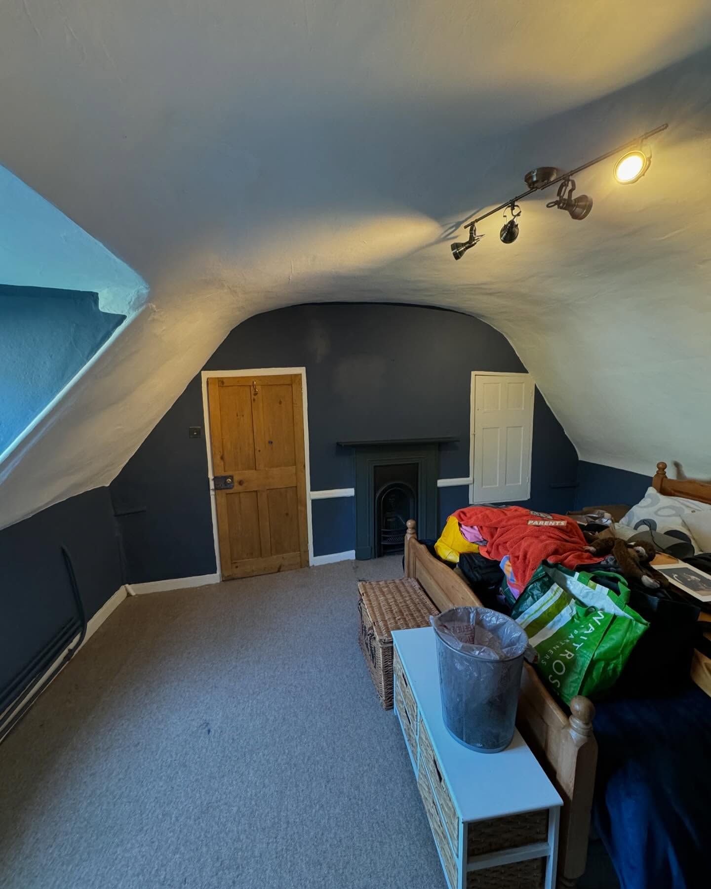 Projects by best Painter and decorator in Hadleigh specialising in timber framed buildings | DMB Painting and Decorating.
