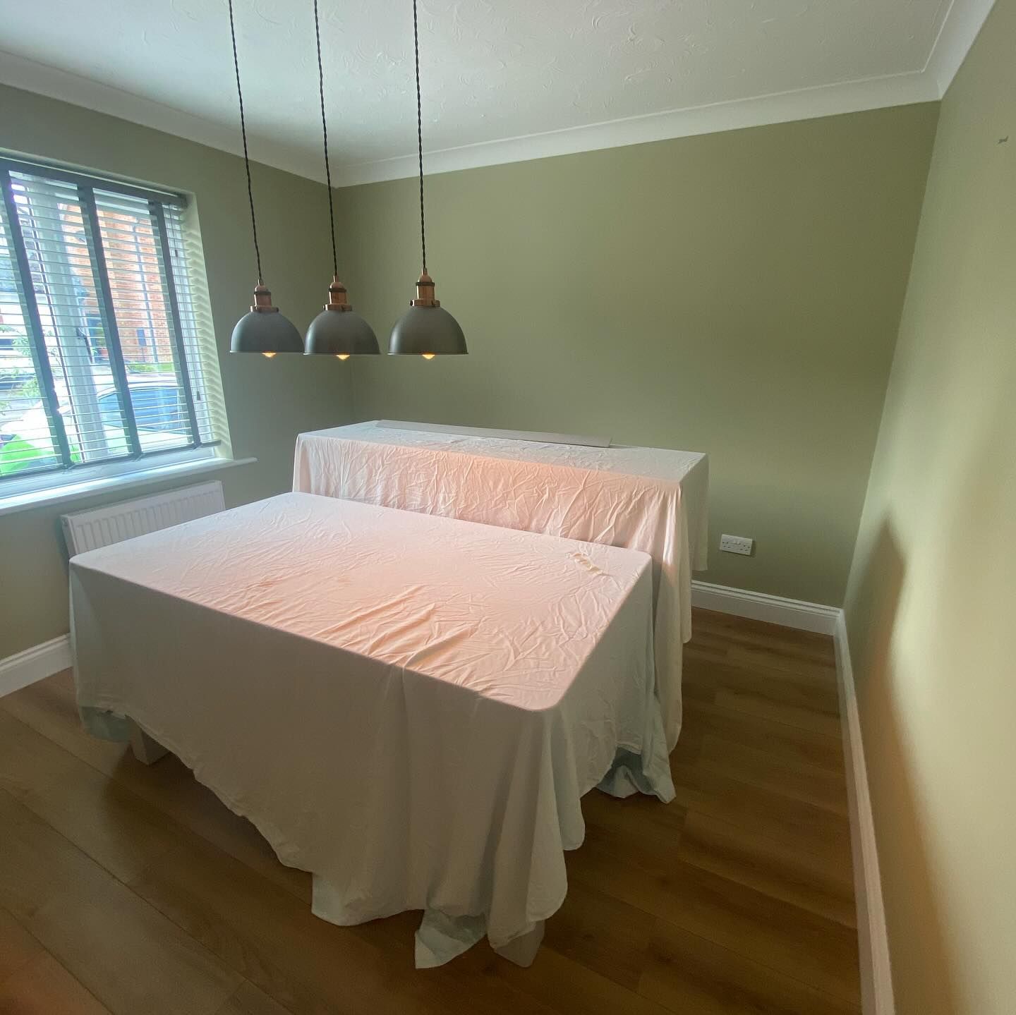 High quality interior decorating by the best Painter and decorator near Halstead.