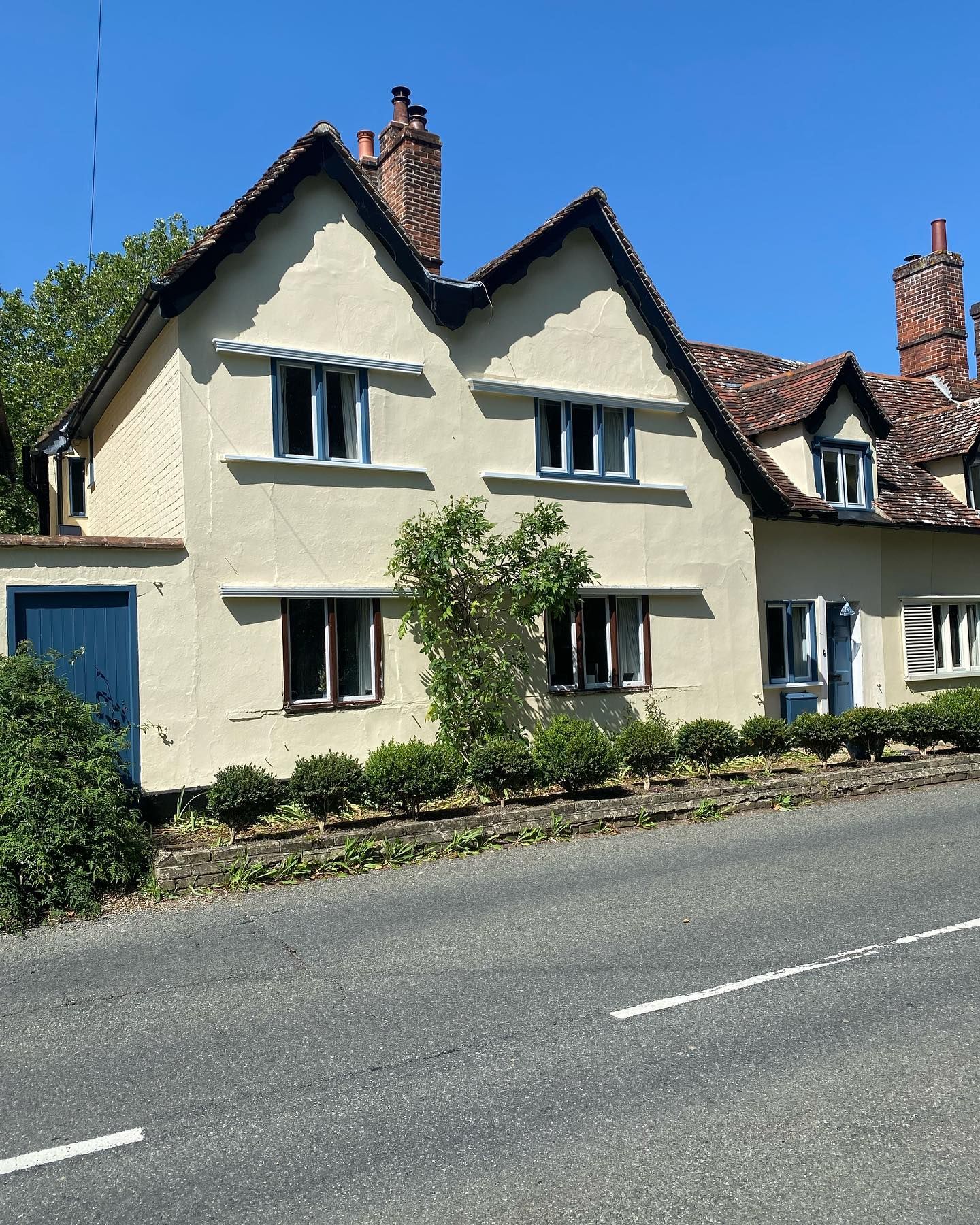 Exterior home improvements on a period timber framed building by DMB Painting and Decorating near Sudbury Suffolk.
