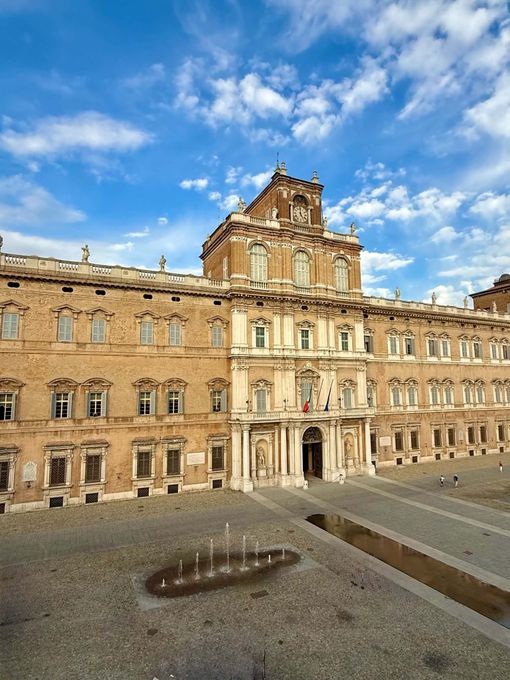 Palazzo Ducale in Piazza Roma a Modena
