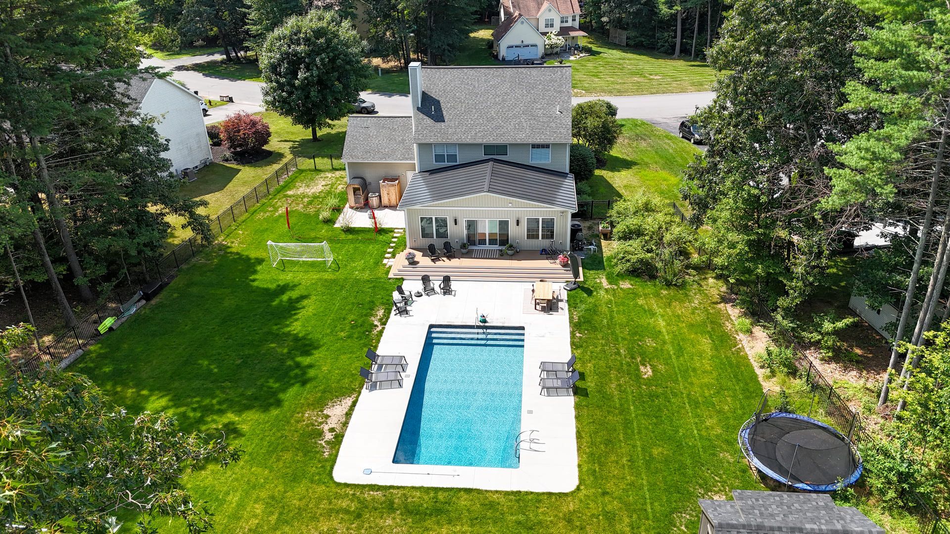 Cypress Pools & Spas 16