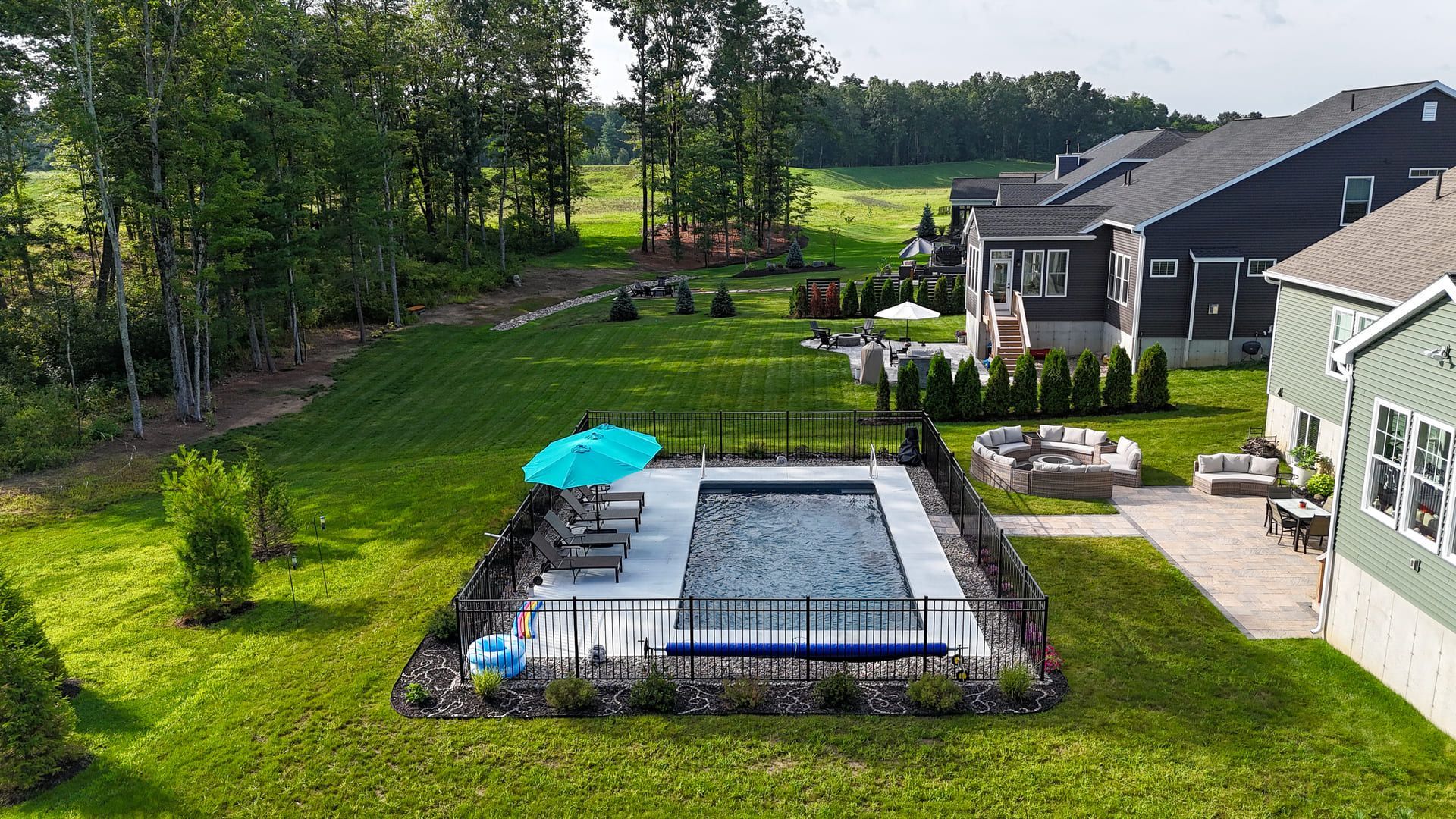 Cypress Pools & Spas 27