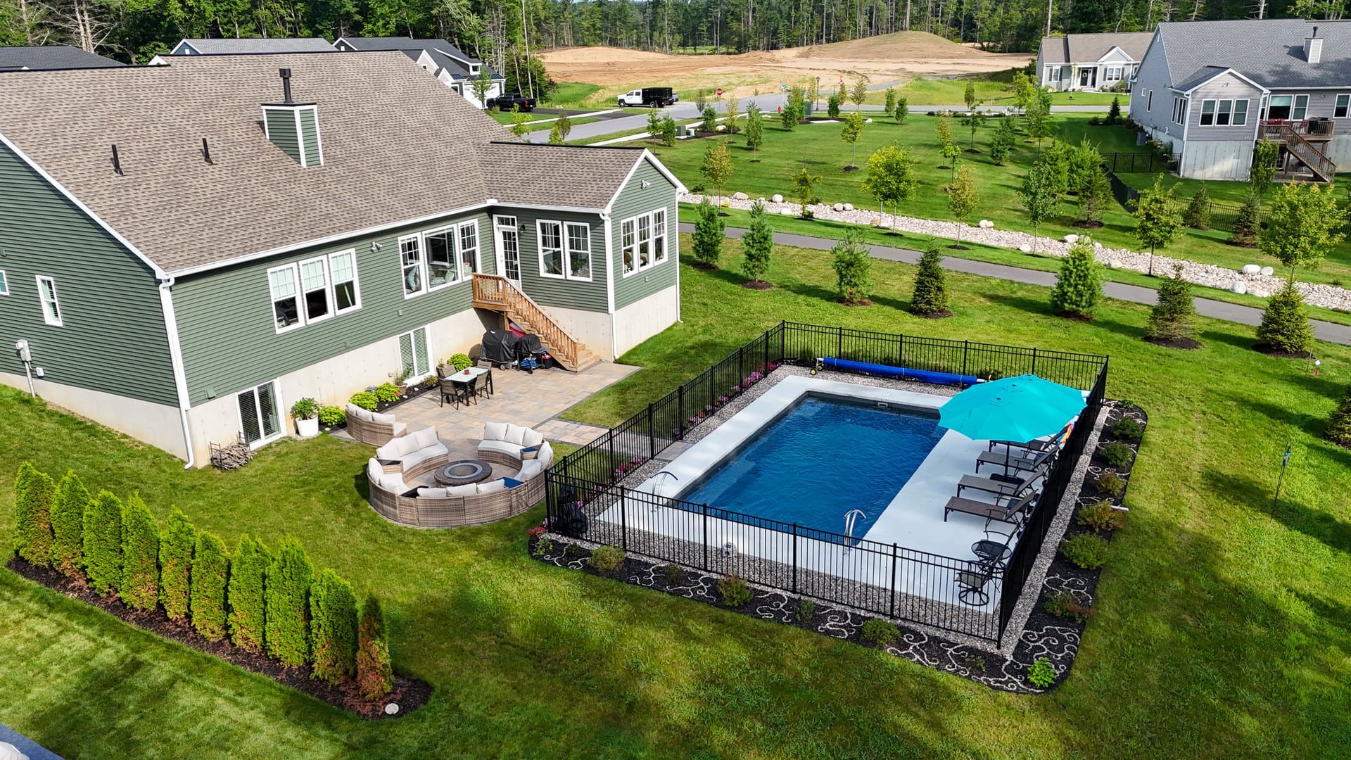 Cypress Pools & Spas 29