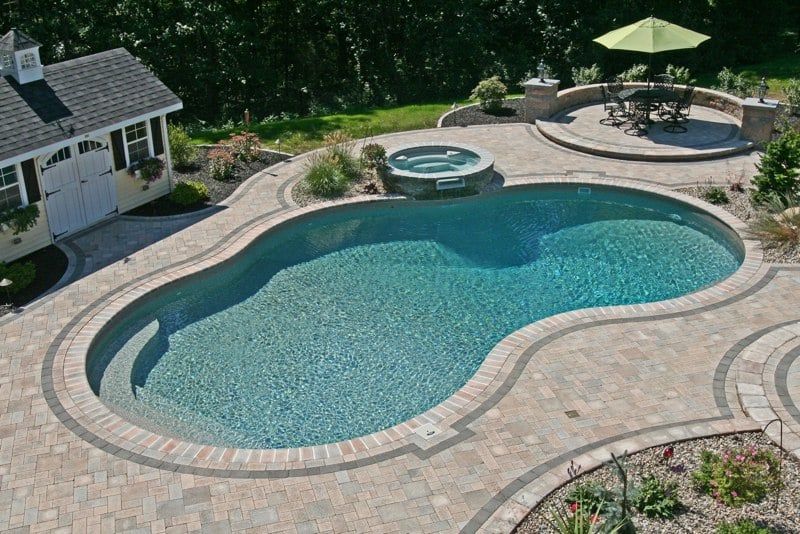Mountain Pond Inground Pool – Queensbury, NY