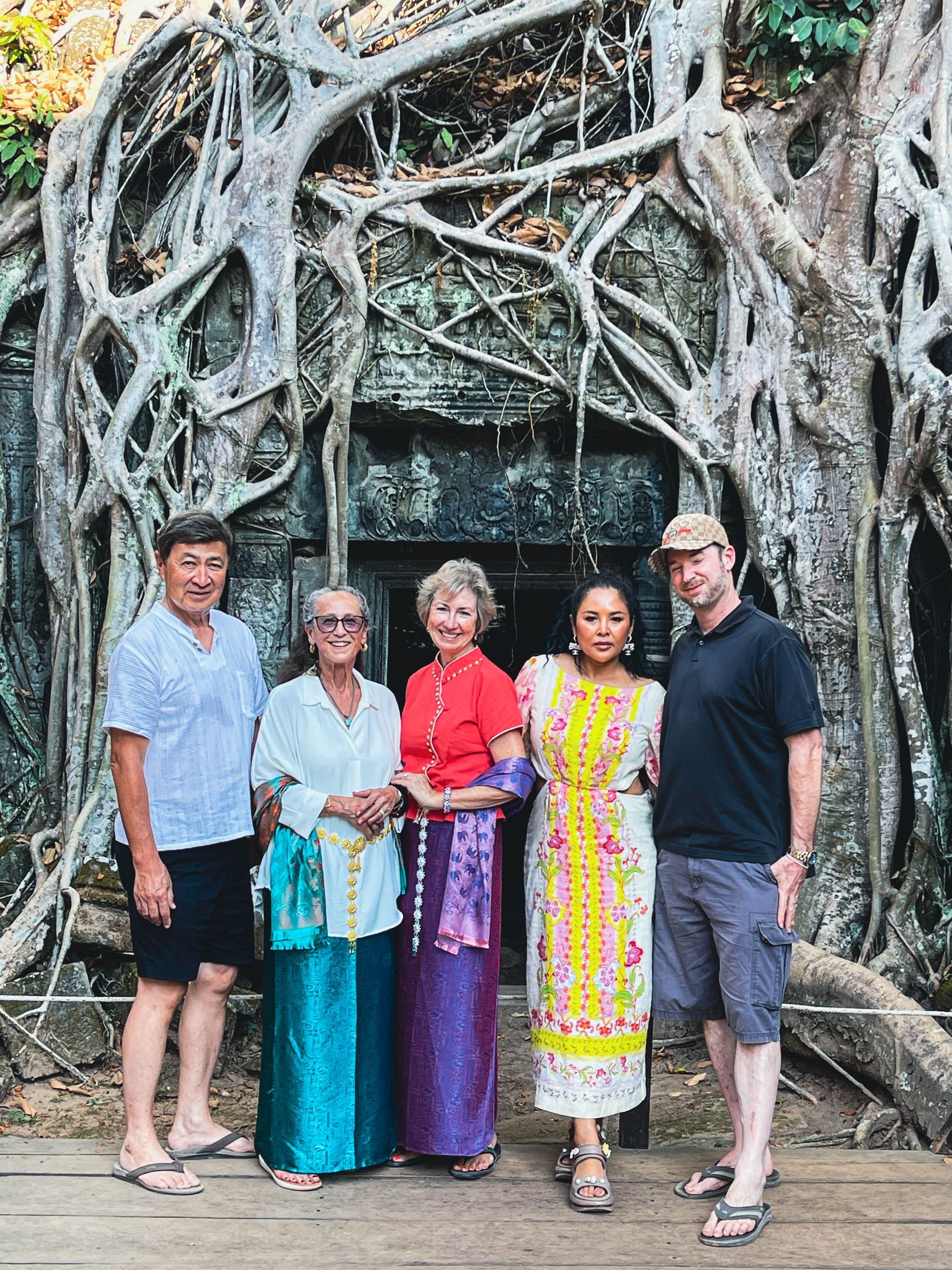 Anchor what group photo kwan jay group