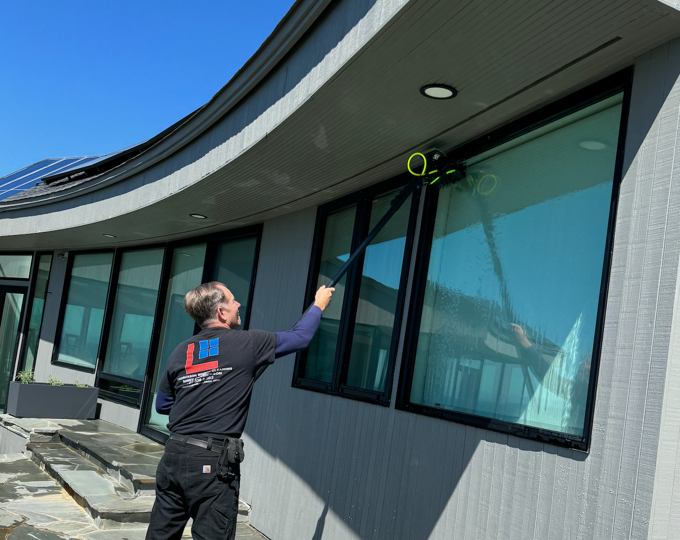 Randy Fredericton window cleaning