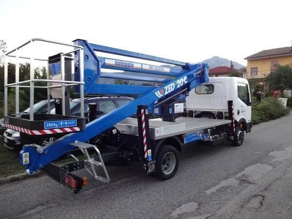piattaforme aeree a noleggio a Salerno e provincia