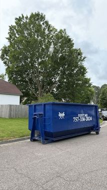 7-yard concrete and debris dumpster rental in Hampton Roads, VA