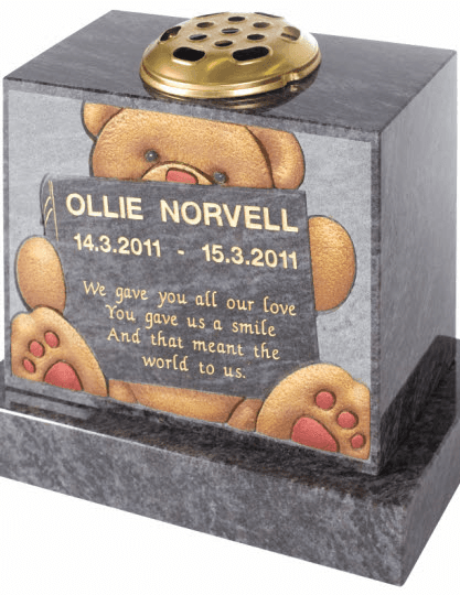 This cute bear design transforms this Lavender Blue granite vase into something special.