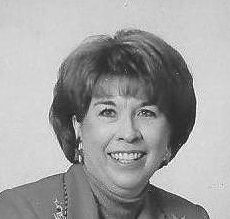 Linda Kalmbach headshot