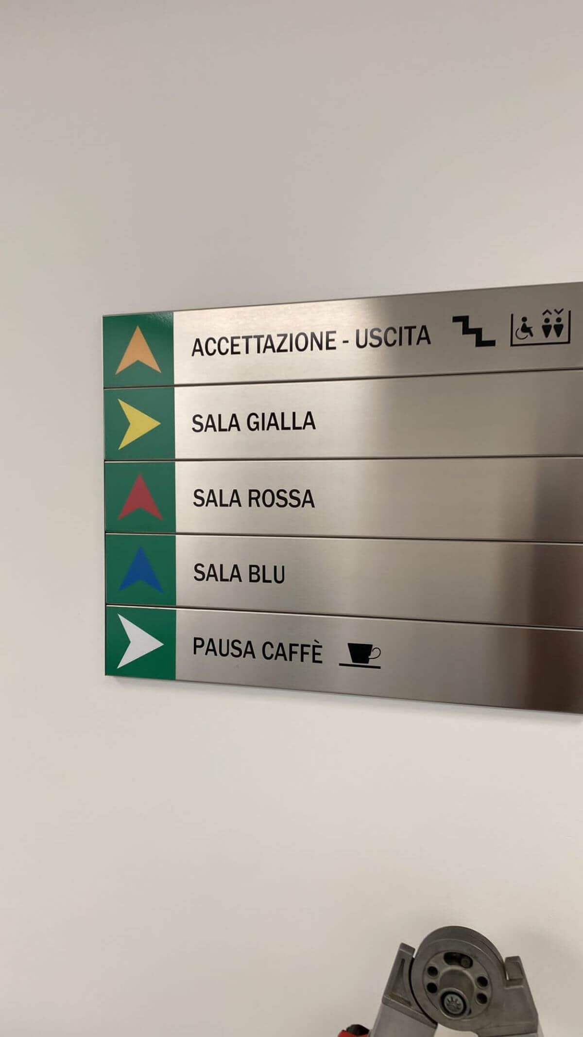 insegna luminosa