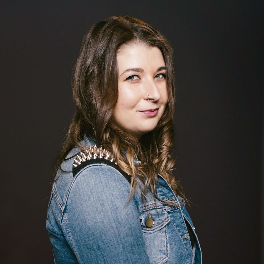 Maggie Toth