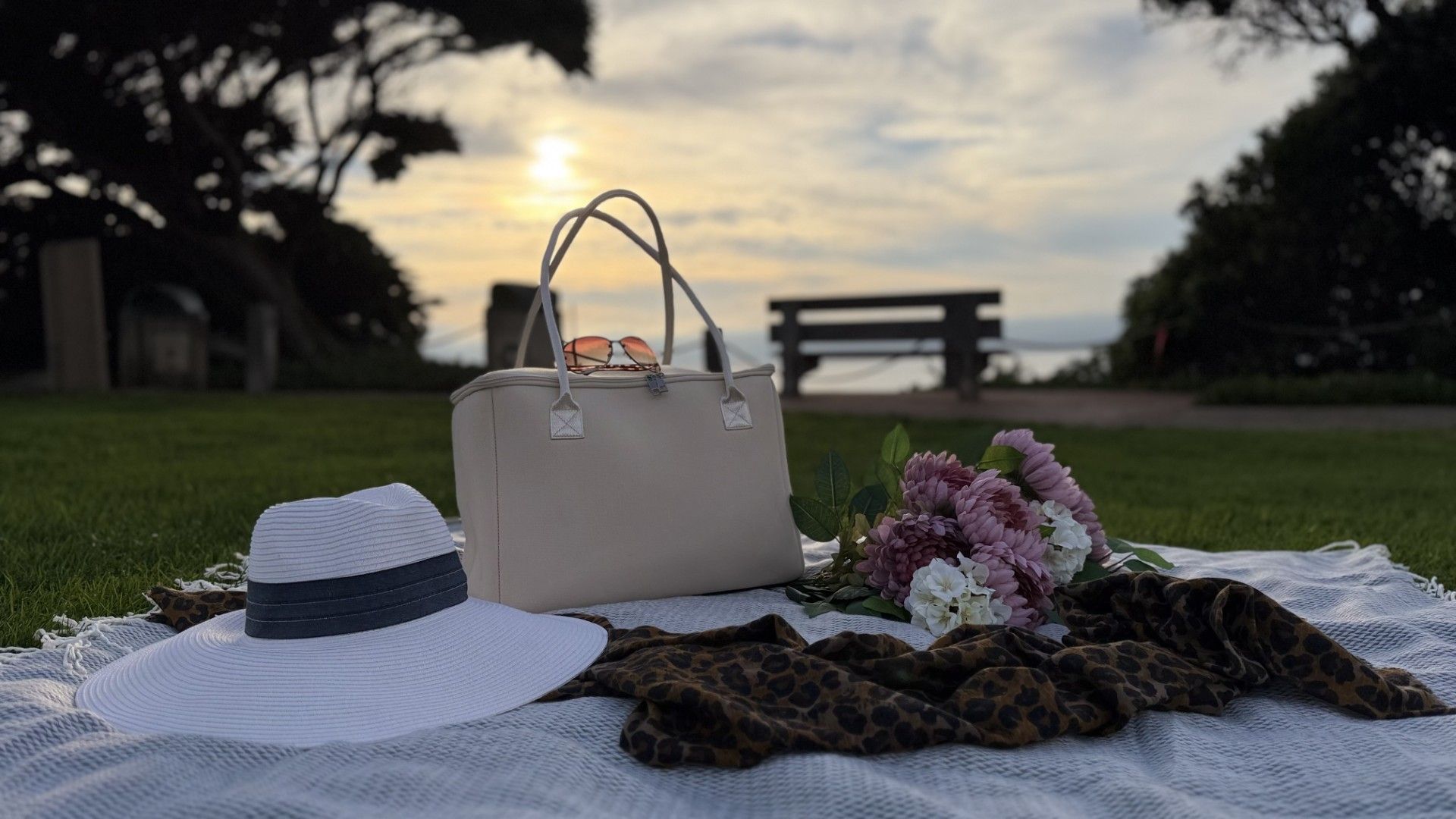 Salt & Stone insulated tote bag by The Stever Co styled for Del Mar beach picnic