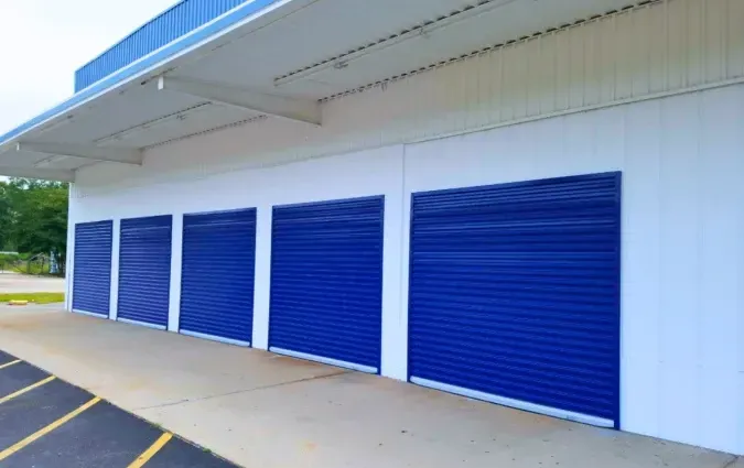 Drive Up Unit Row