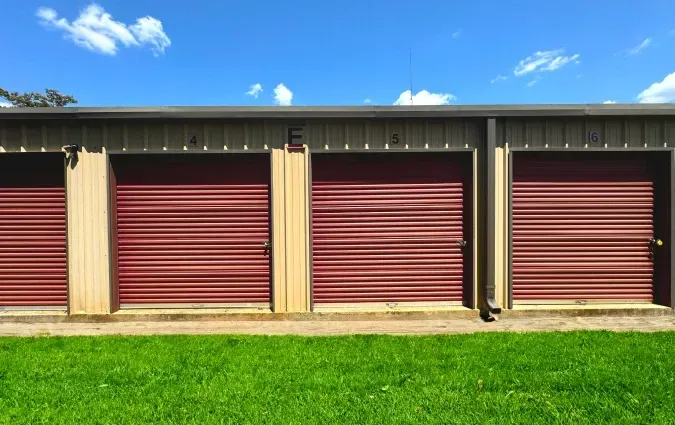 Drive Up Unit Row