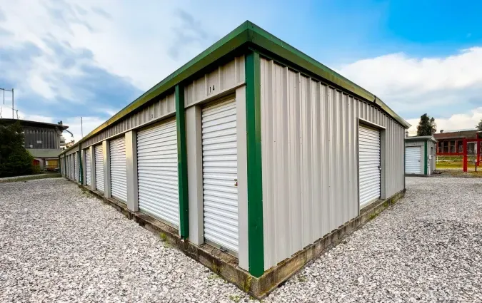 Drive Up Unit Row