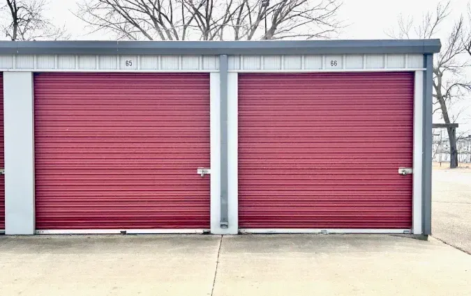 Drive Up Unit Row