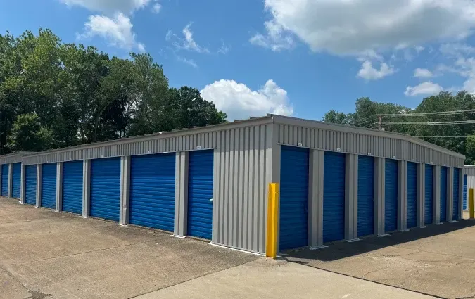 Drive Up Unit Row