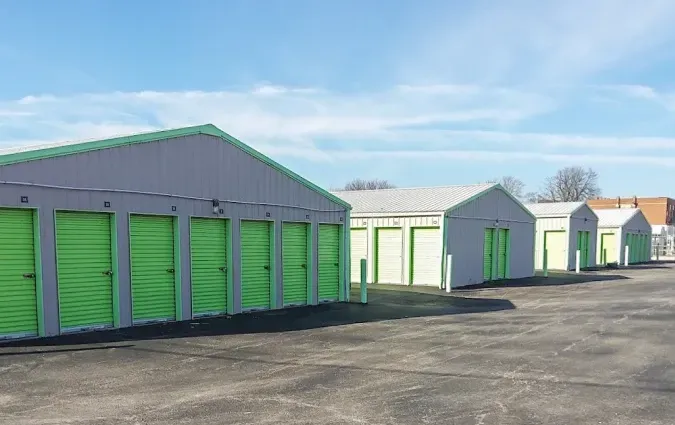 Drive Up Unit Rows