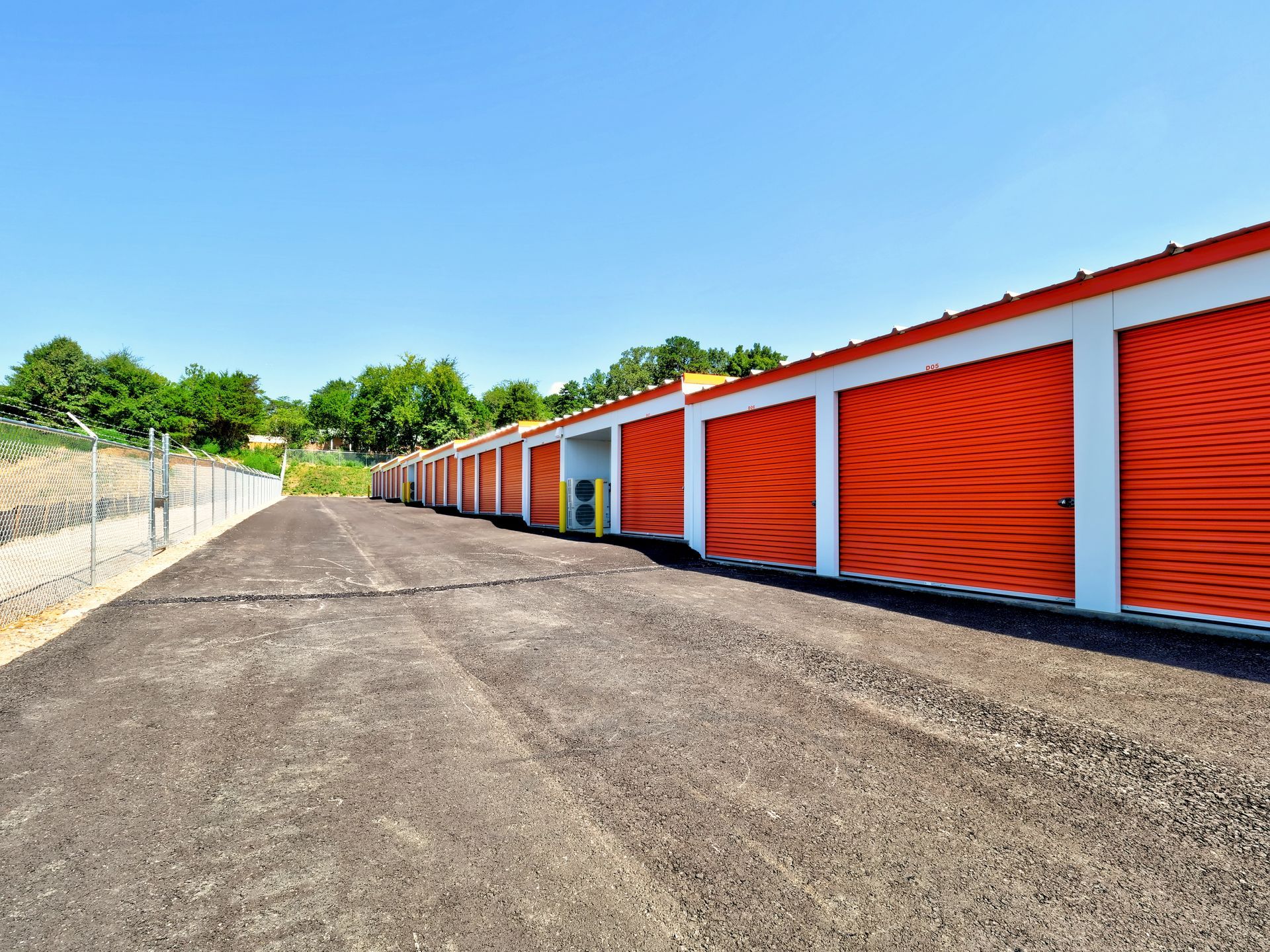 Exterior self storage units, drive up