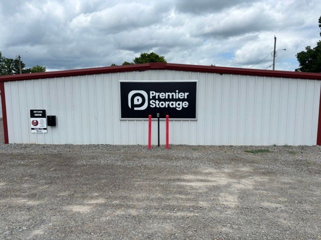 Drive up self storage & Fence