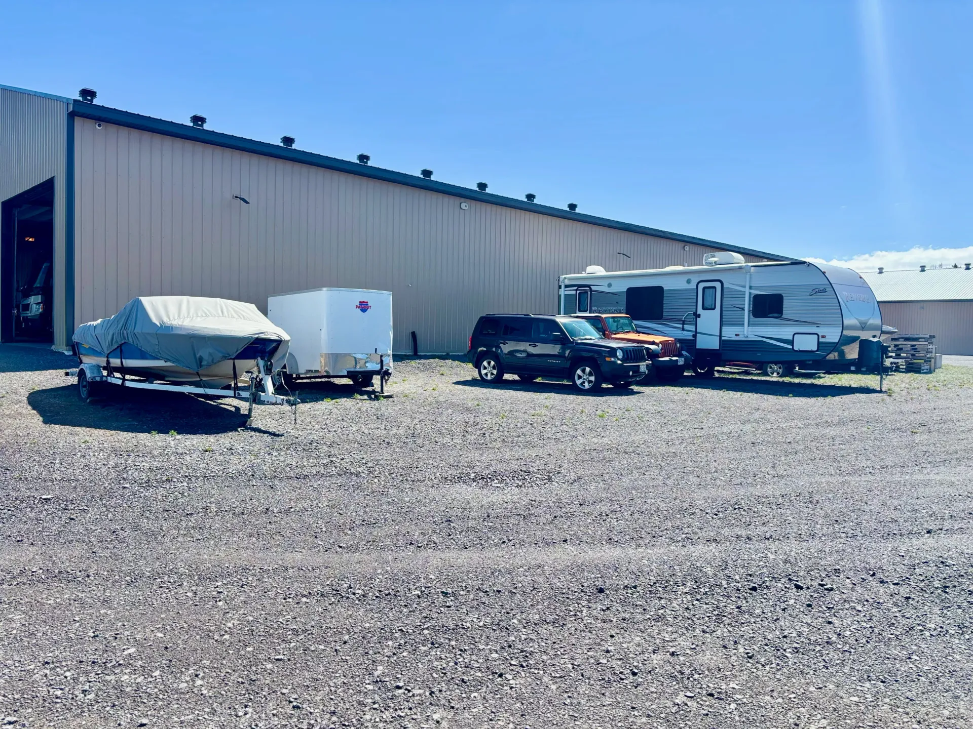 Outdoor vehicle parking storage spots