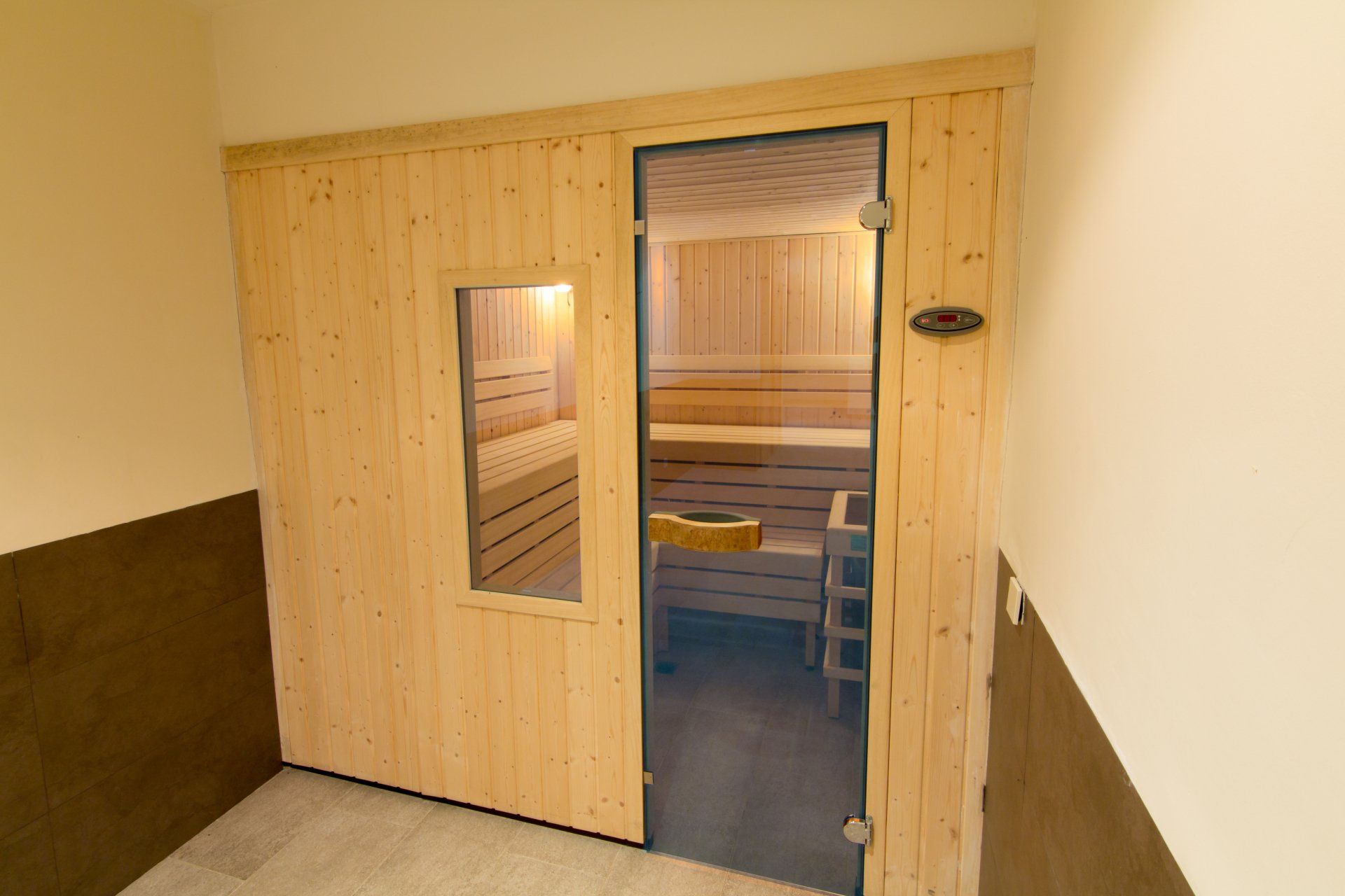 Steam_Room_Glass_Arga_Reno