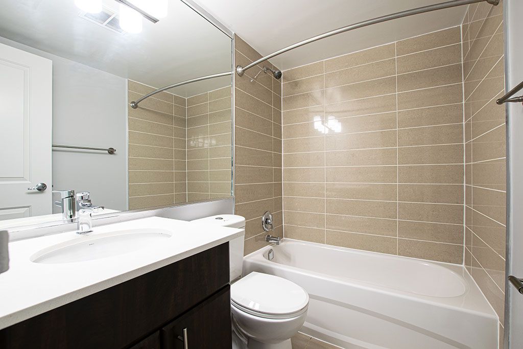 285 Erb St. Suite Availability