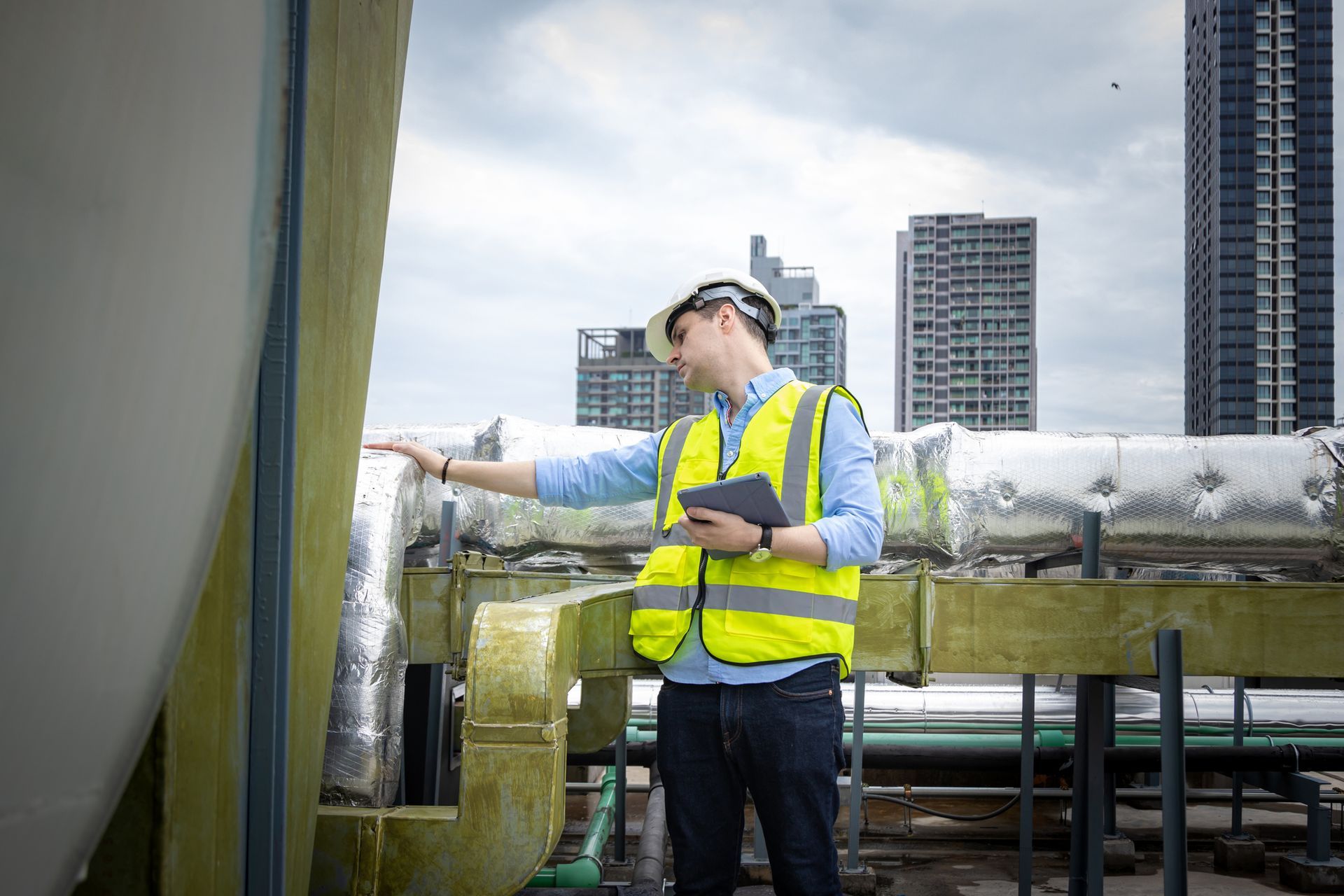 Learn how commercial HVAC maintenance for Orlando businesses helps reduce summer downtime.