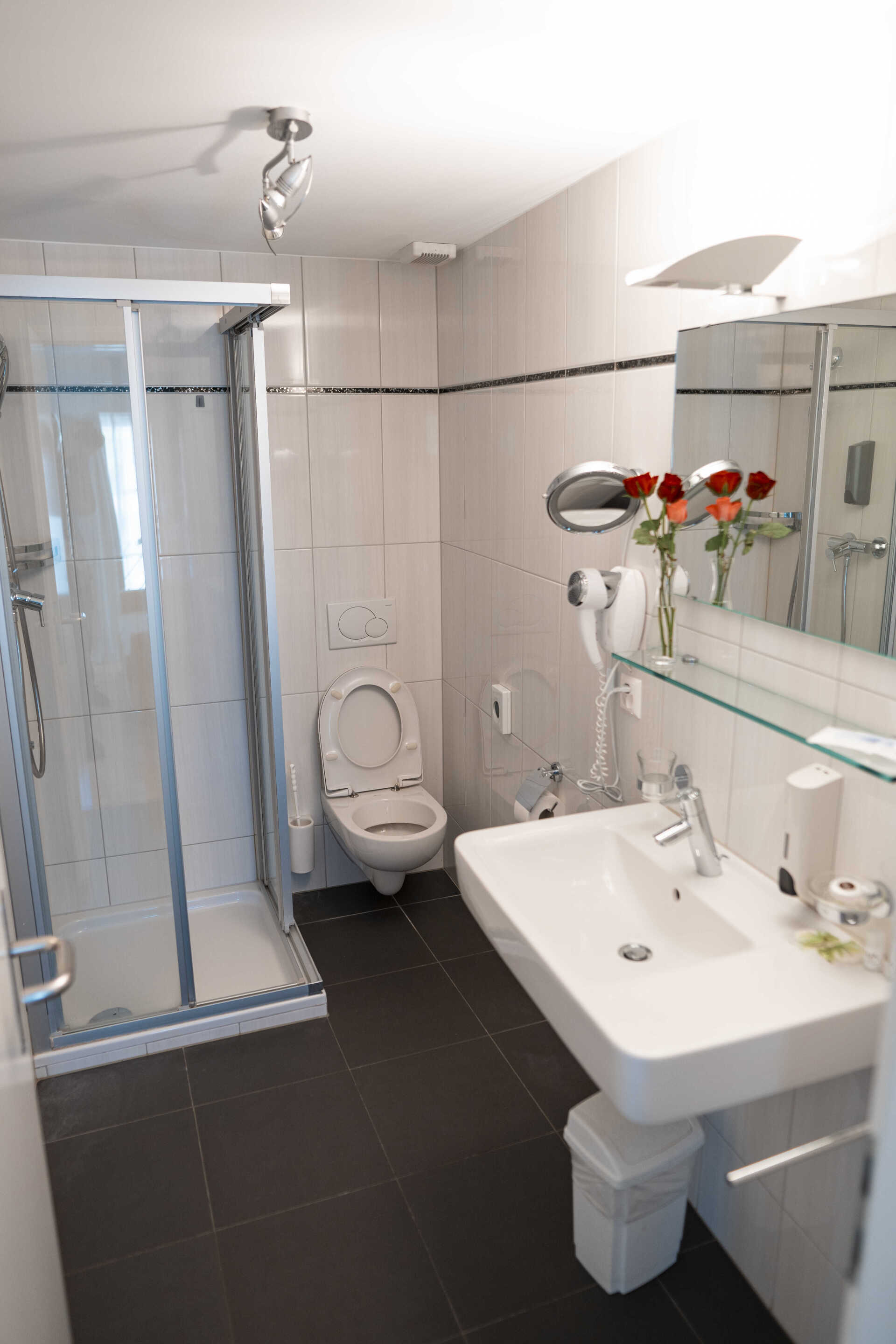 Zimmer Suite mit Bad