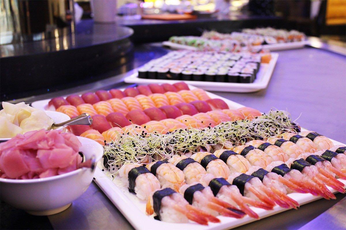 Assiettes de sushis