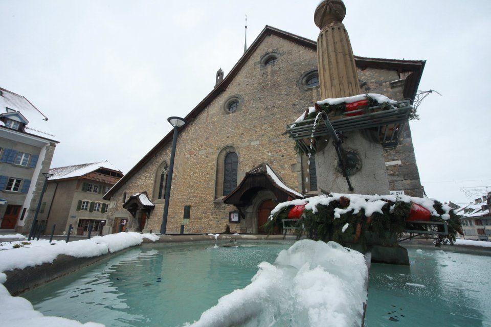 Avenches im Winter Hauptplatz