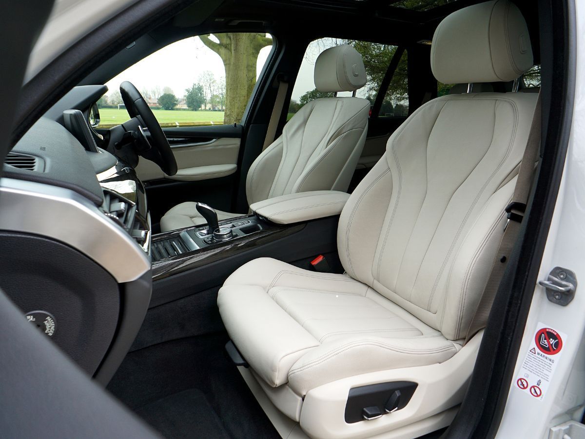 Interior Detailing Protect Leather and Fabric Seats
