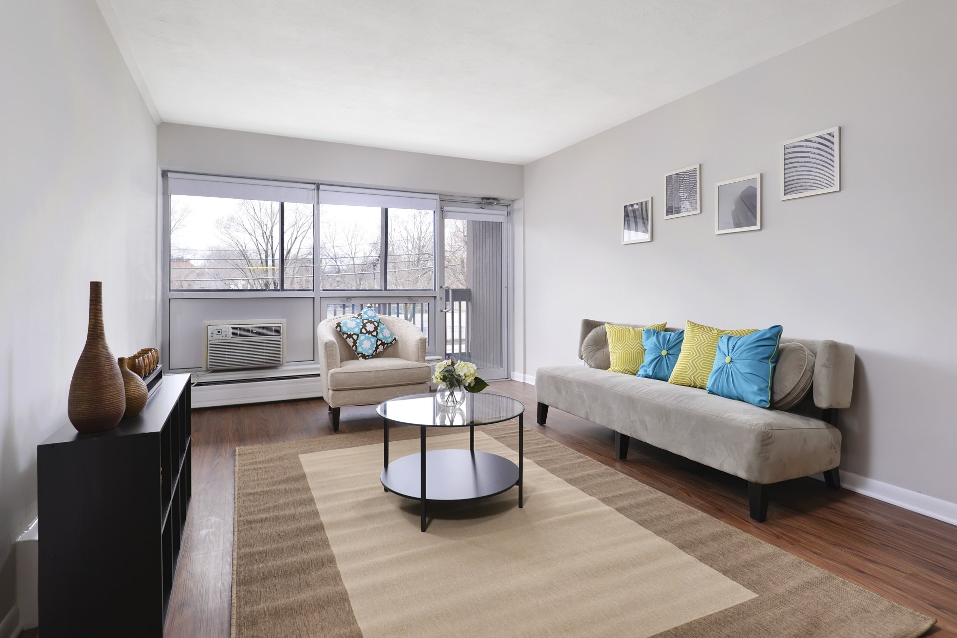 Park Lincoln by Reside Apartments in Lincoln Park, Chicago