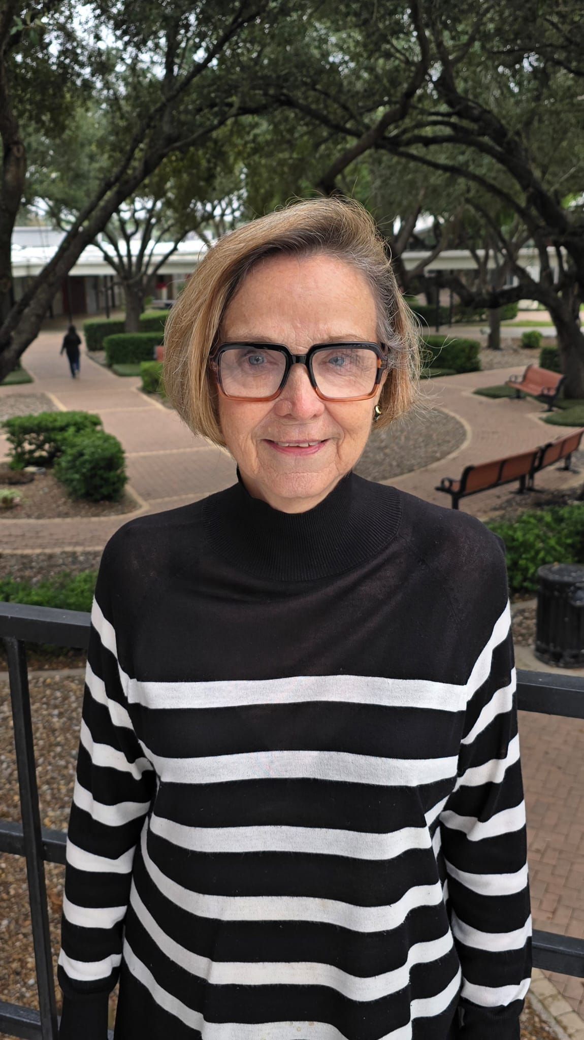 Dr. Stella Filizola