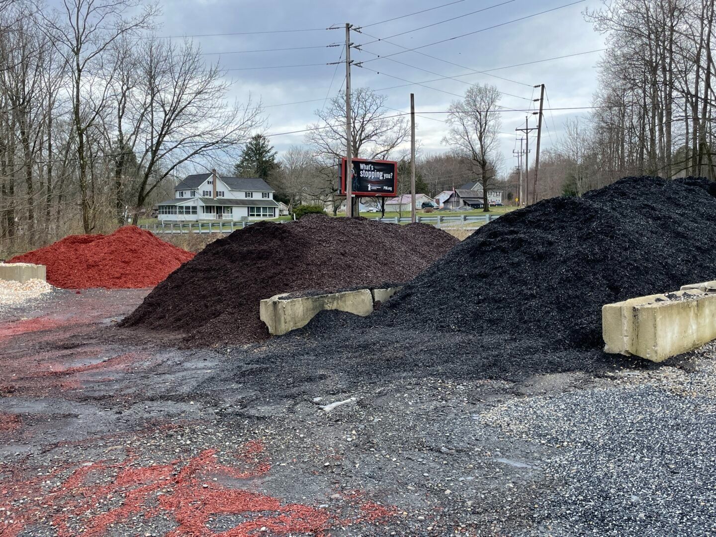 multiple pies of mulch