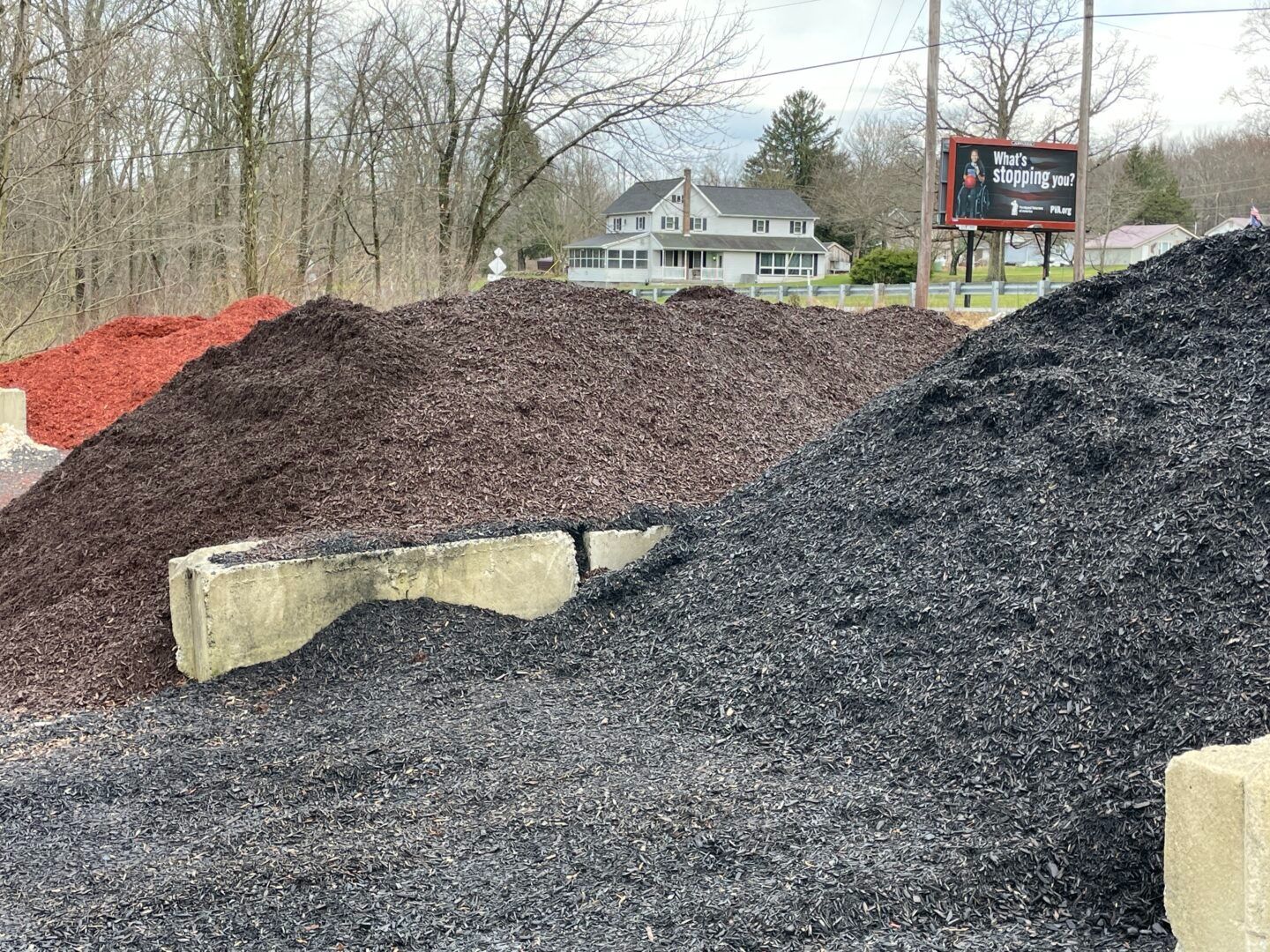 multiple pies of mulch