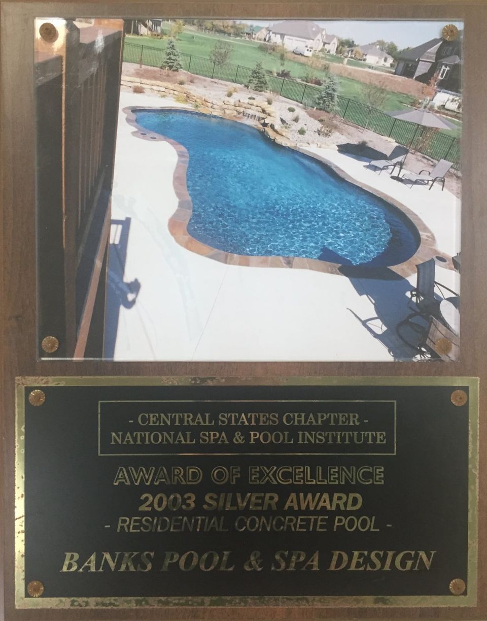 2003 Silver Award — Stilwell, KS — Banks Blue Valley Pool